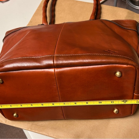 Patricia Nash Brown Leather Mallory Tote Bag with dust bag - Picture 6 of 13